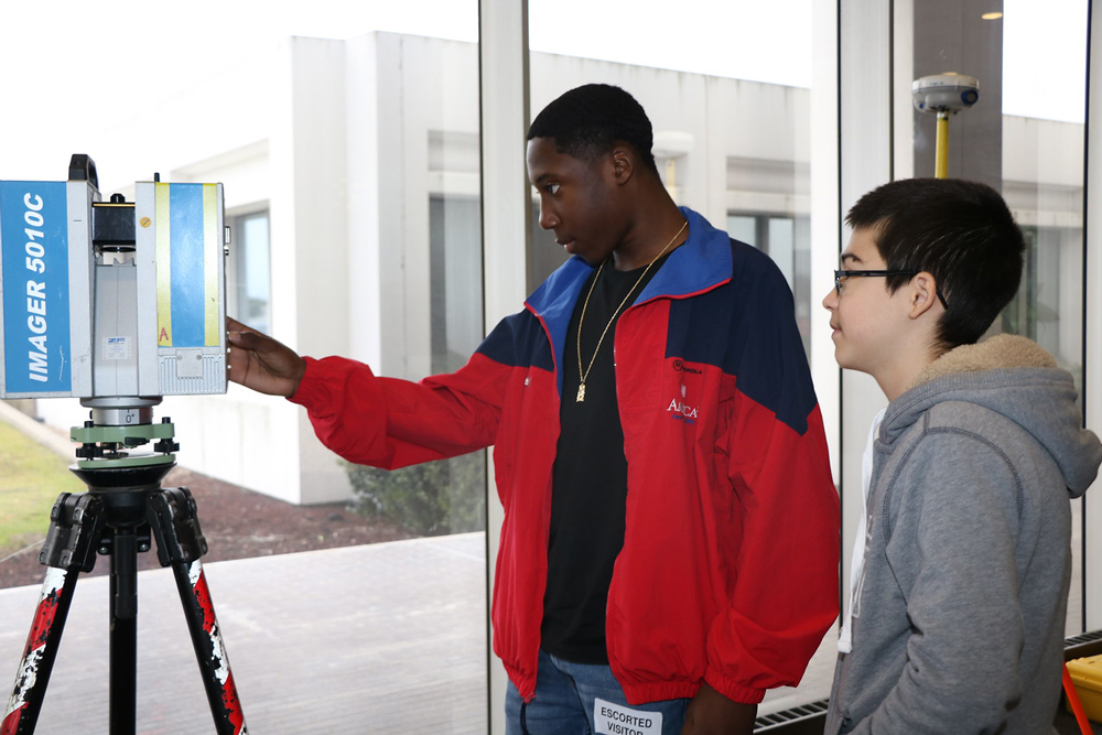 Goose Creek CISD Here, We Grow Giants