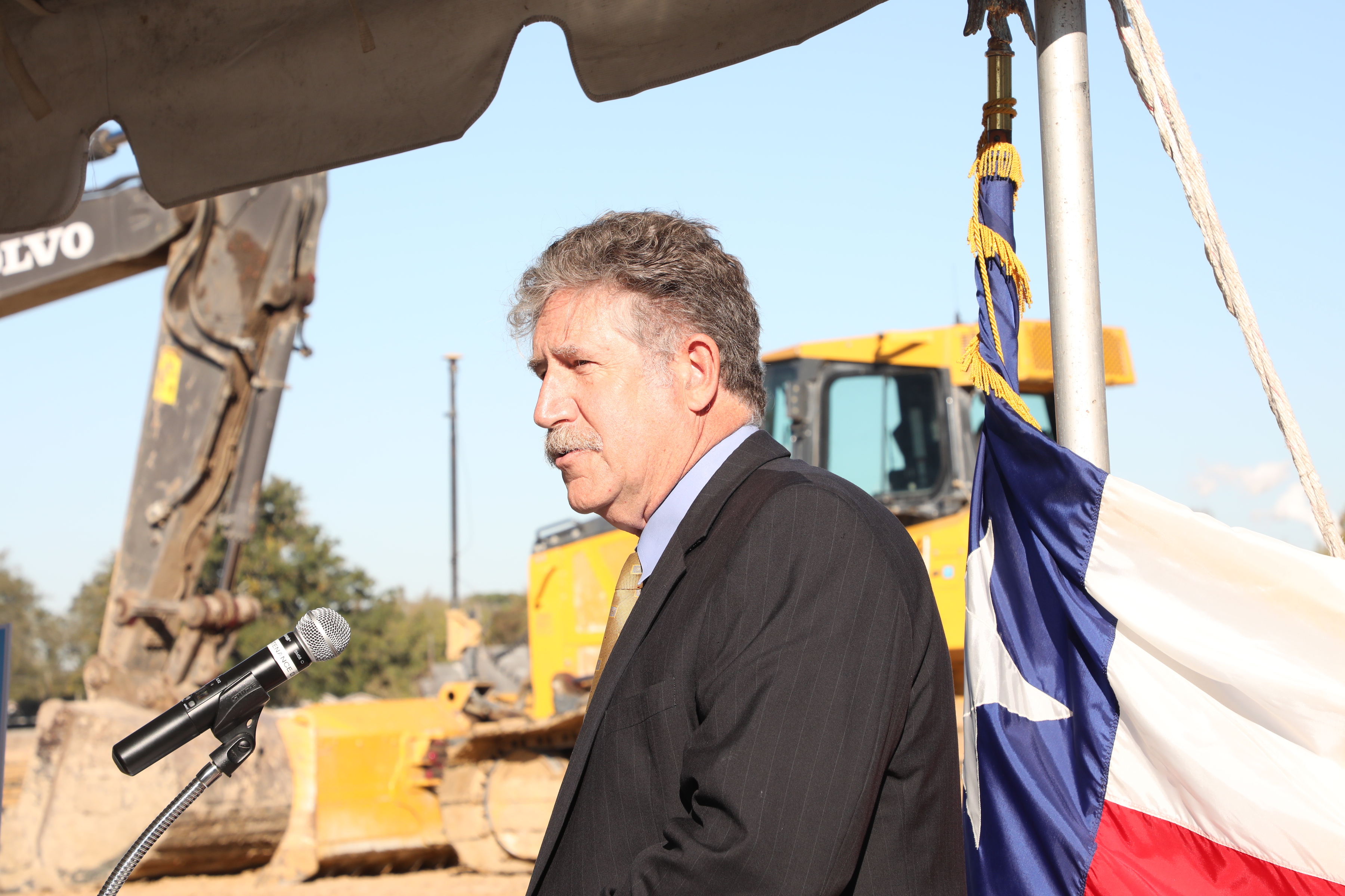 Randal OBrien speaks at ground breaking