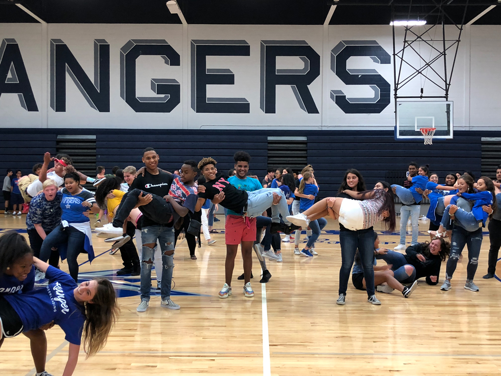 
Ross S. Sterling High School held the first Ranger Rumble to kick off the 2018 football season, Pizza, dessert, games and teambuilding were highlights of the event, sponsored by Houston Methodist San Jacinto Hospital.
