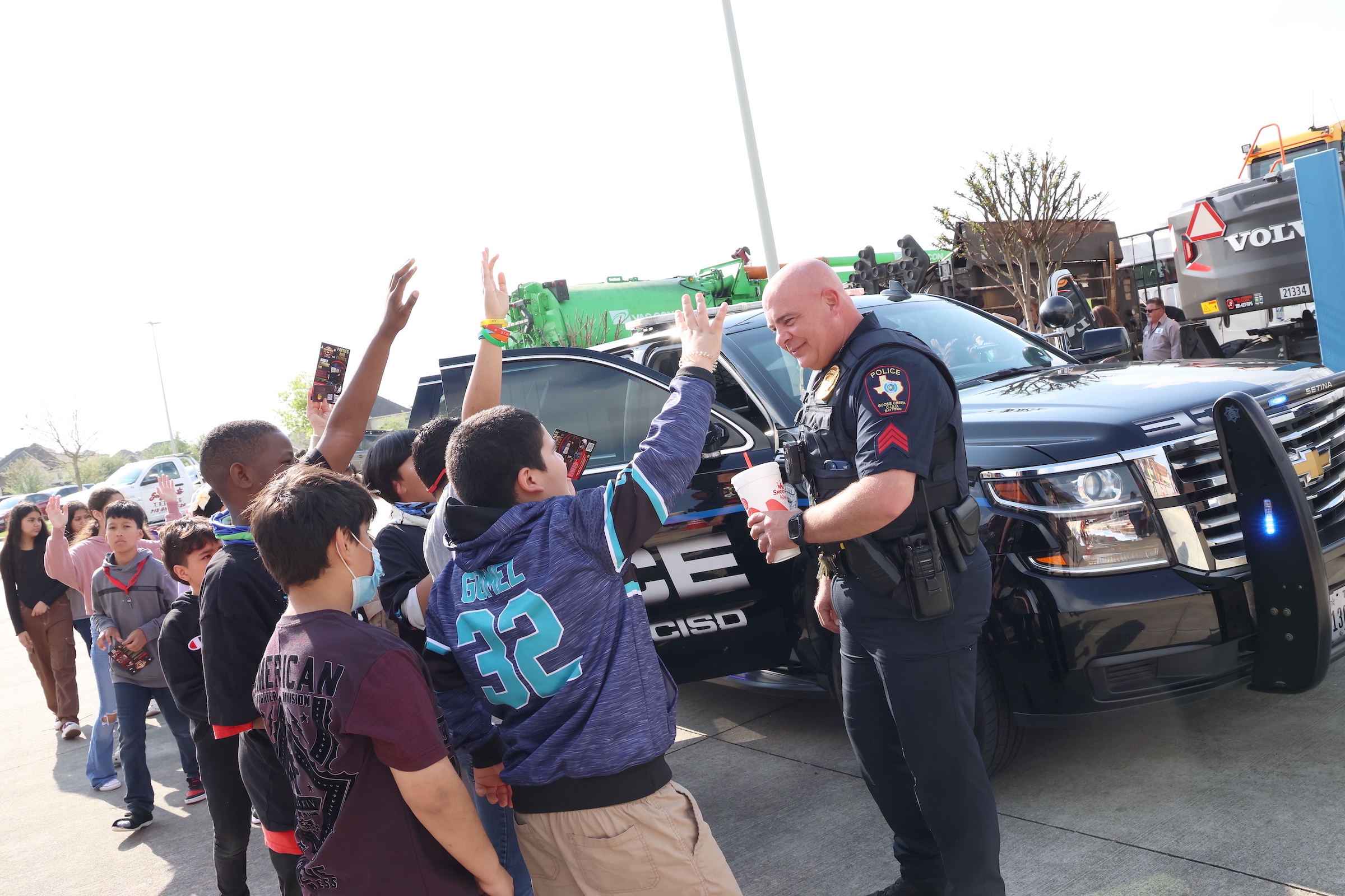 GCCISD Police Officer talks to students about his profession