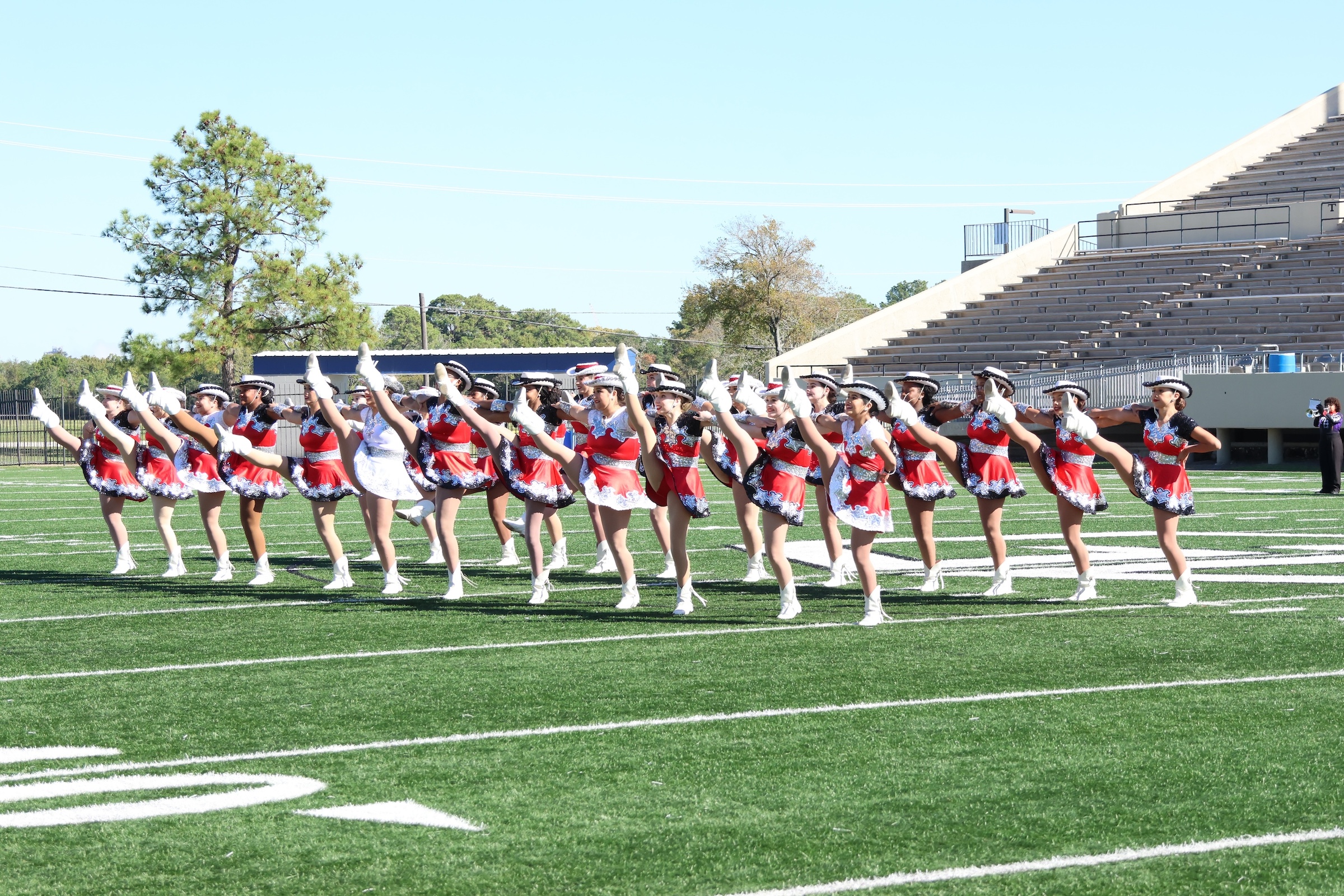 GCM dazzlers perform on field