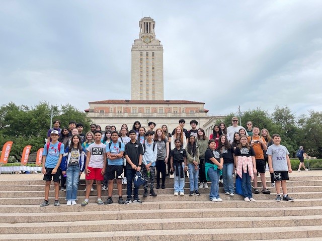 Texas History Day Participants pose at UT Austin